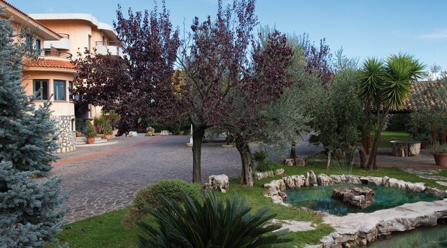 Albergo Ristorante Uliveto Veroli Екстер'єр фото
