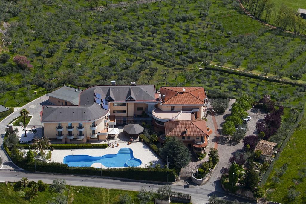 Albergo Ristorante Uliveto Veroli Екстер'єр фото